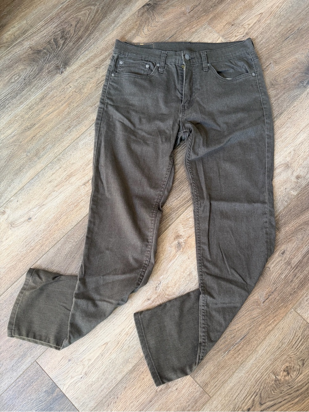 Levi's Men's Straight-Leg Jeans in Olive